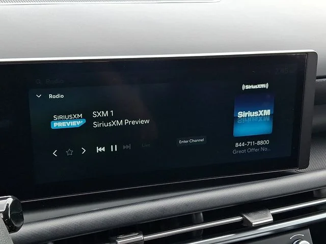 New 2026 White Hyundai SE image 20
