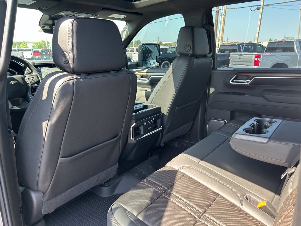 2026 Chevrolet Silverado 2500 HD High Country - Photo 43