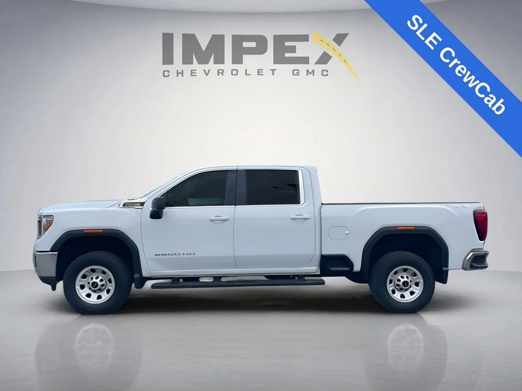 Used 2023 Summit White GMC SLE image 2