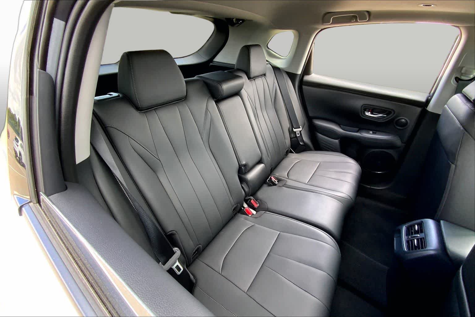 2025 Acura ADX Base - Photo 19