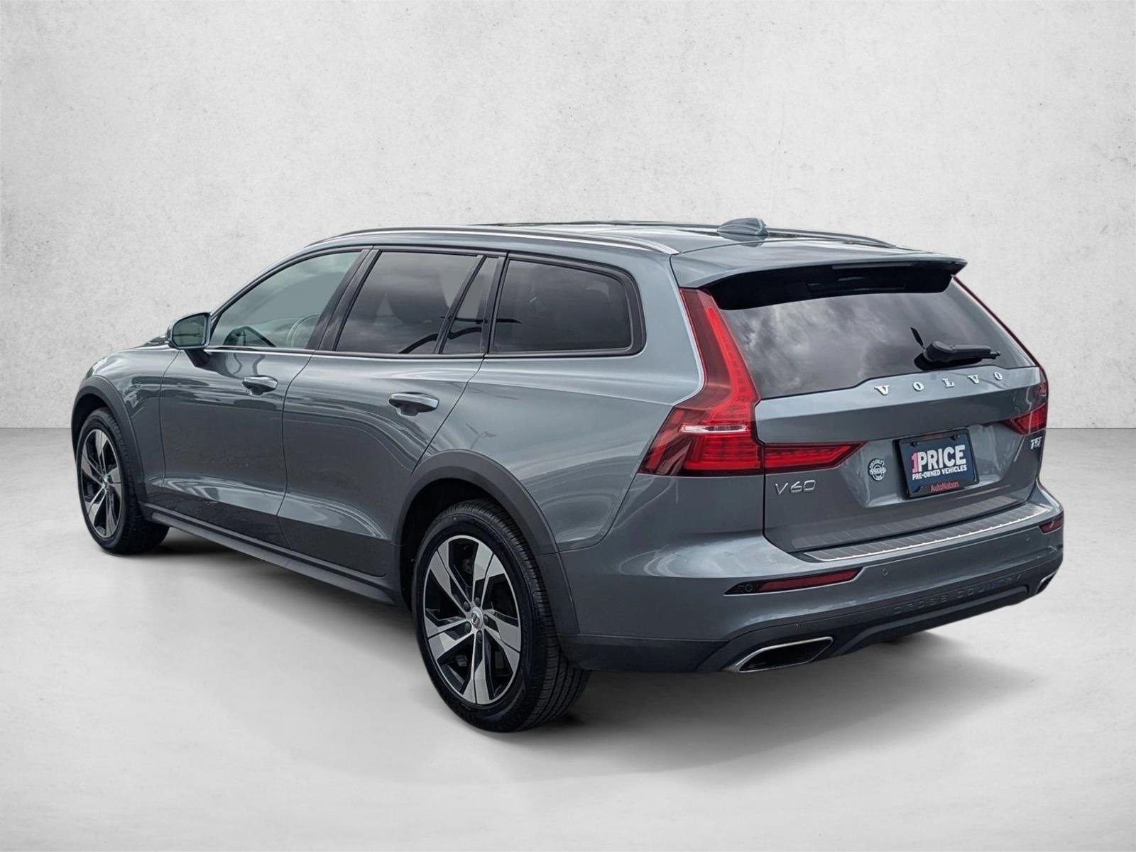 2020 Volvo V60 Cross Country Base - Photo 7