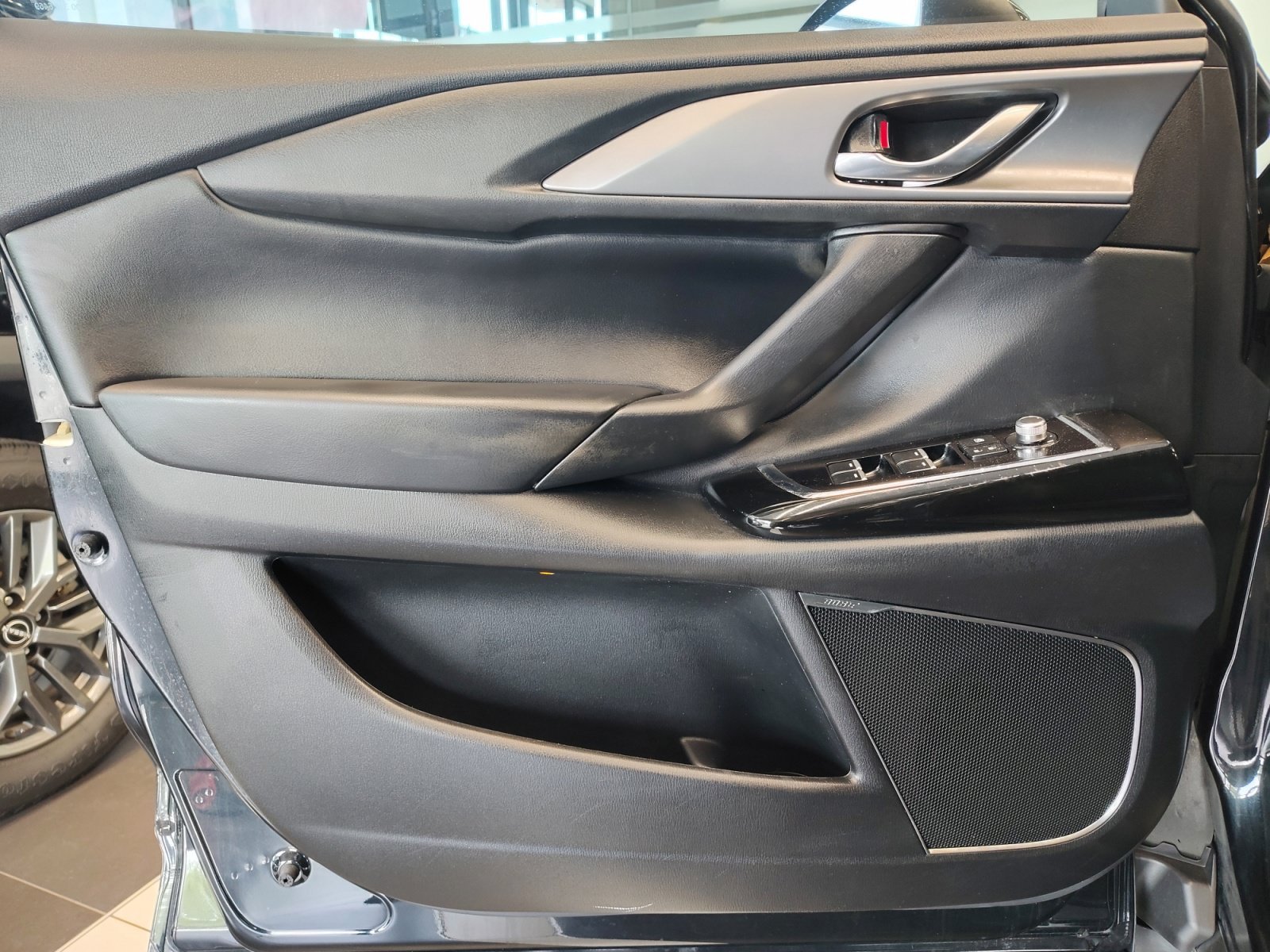 Used 2022 Jet Black Mica Mazda Touring Plus image 28