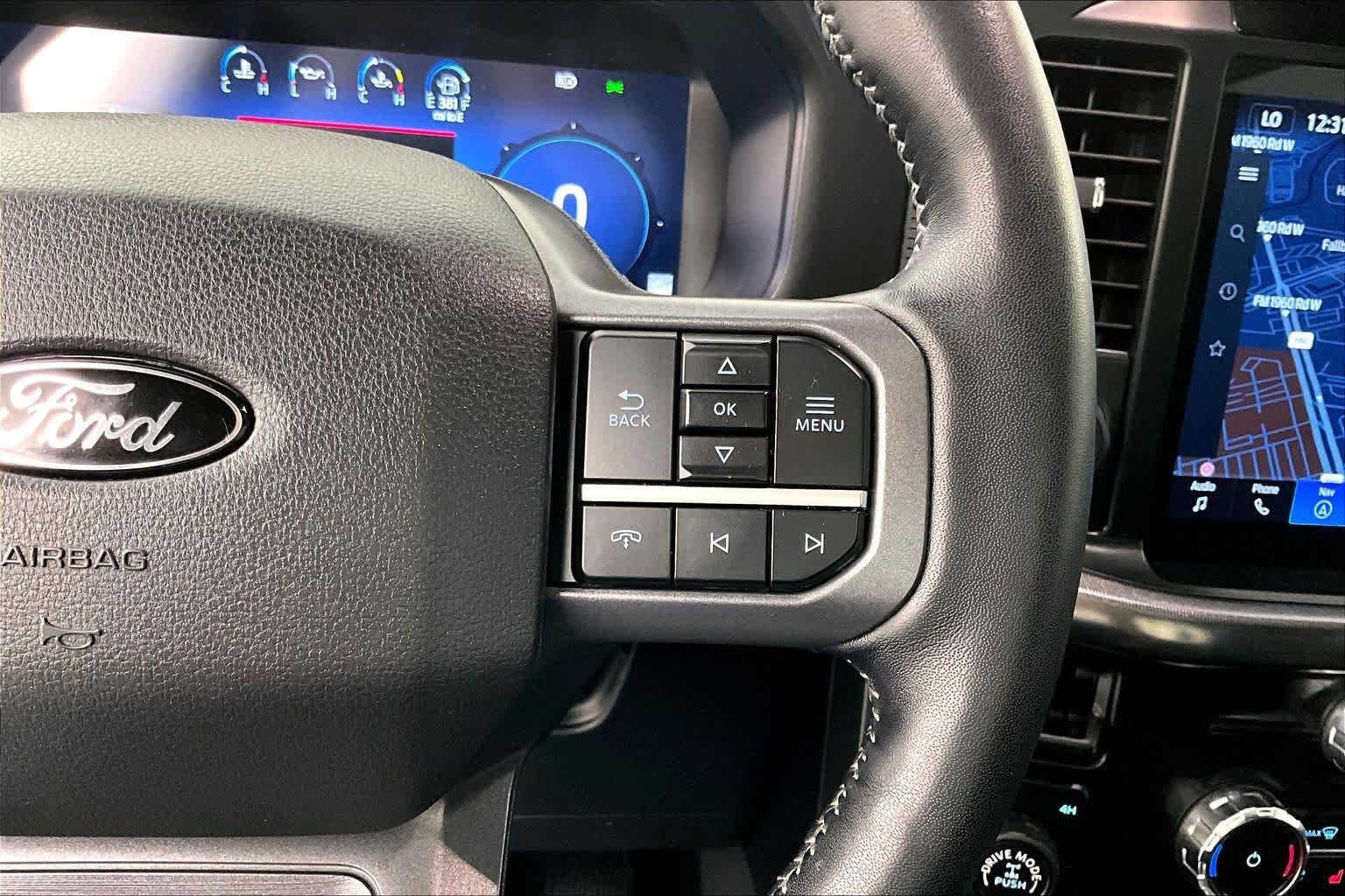 Used 2024 Carbonized Gray Metallic Ford LARIAT image 23