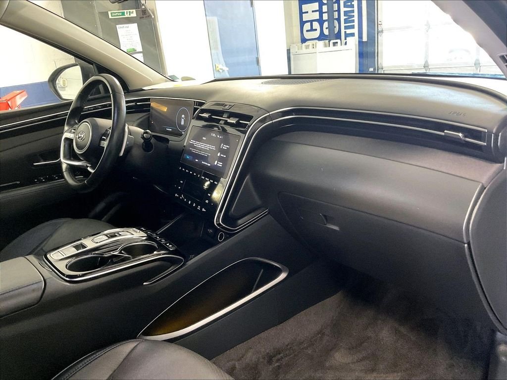 Used 2024 Black Hyundai Limited image 14