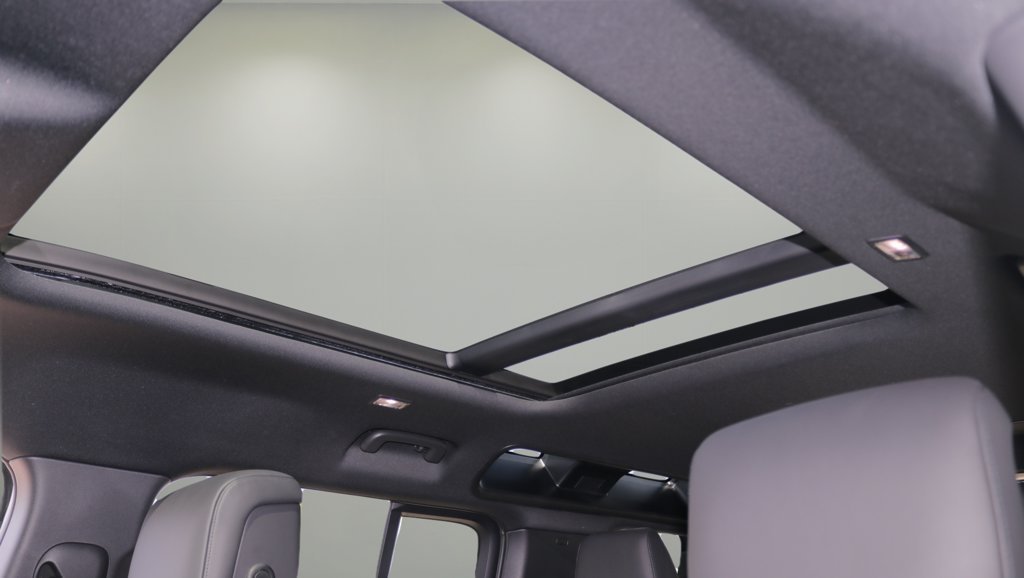 New 2026 Fuji White LAND ROVER X-Dynamic SE image 27