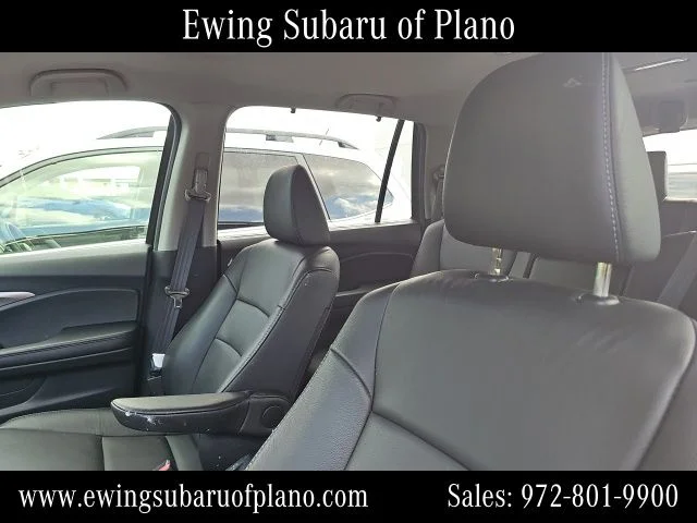 Used 2022 Black Honda EX-L image 6