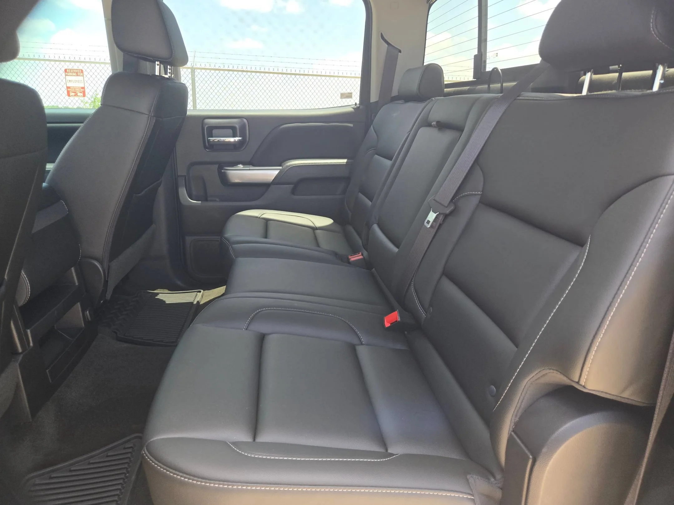 Used 2018 Silver Chevrolet LT image 13