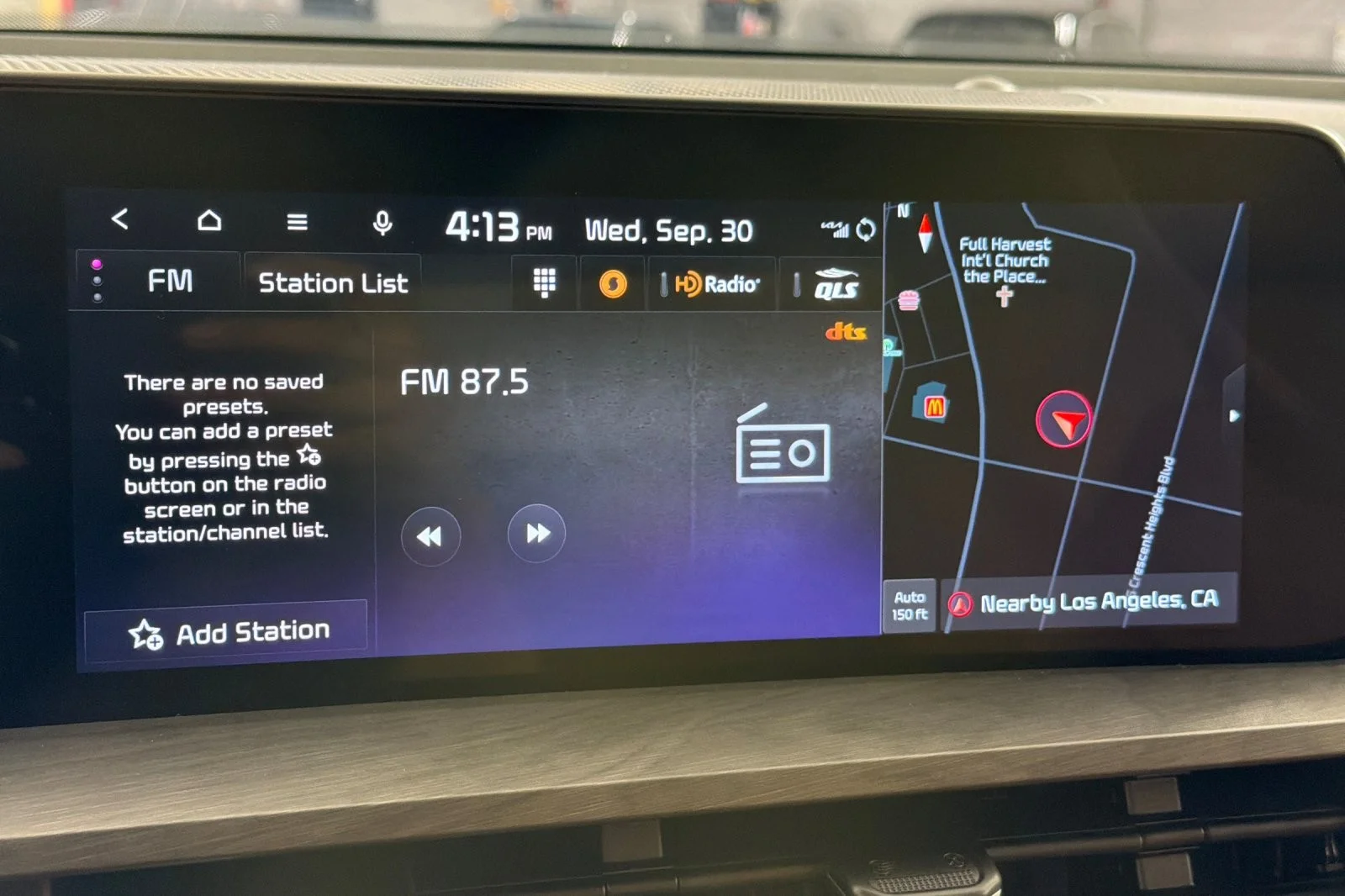 Used 2024 WOLF GRAY Kia SX AWD image 16