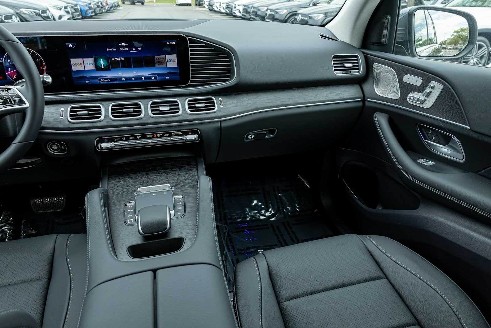 New 2026 Selenite Grey Metallic Mercedes-Benz GLE 350 image 8