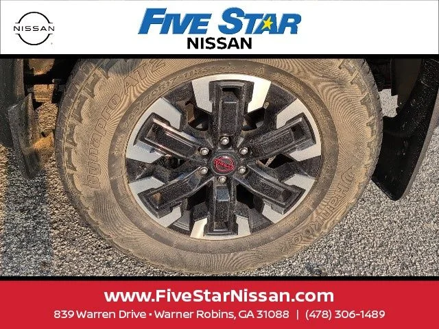 Used 2022 Blue Nissan PRO-4X image 11