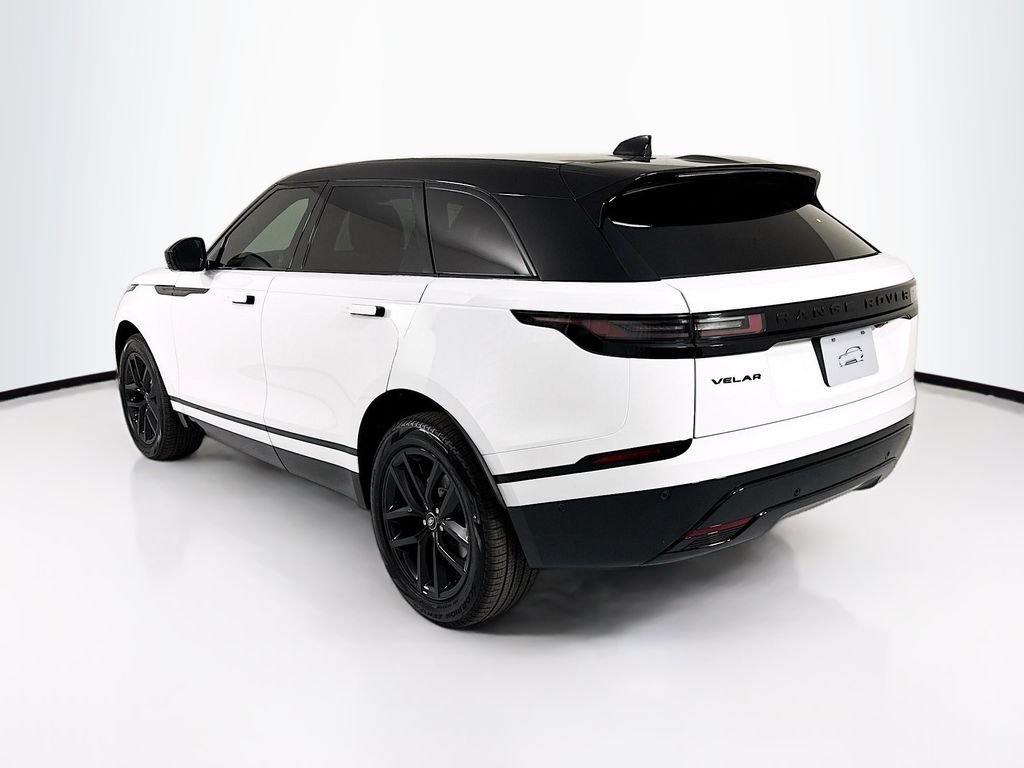 Used 2026 Fuji White Land Rover Dynamic SE image 7