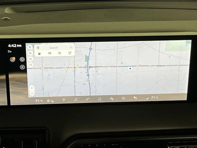 2026 Nissan Armada PRO-4X - Photo 18