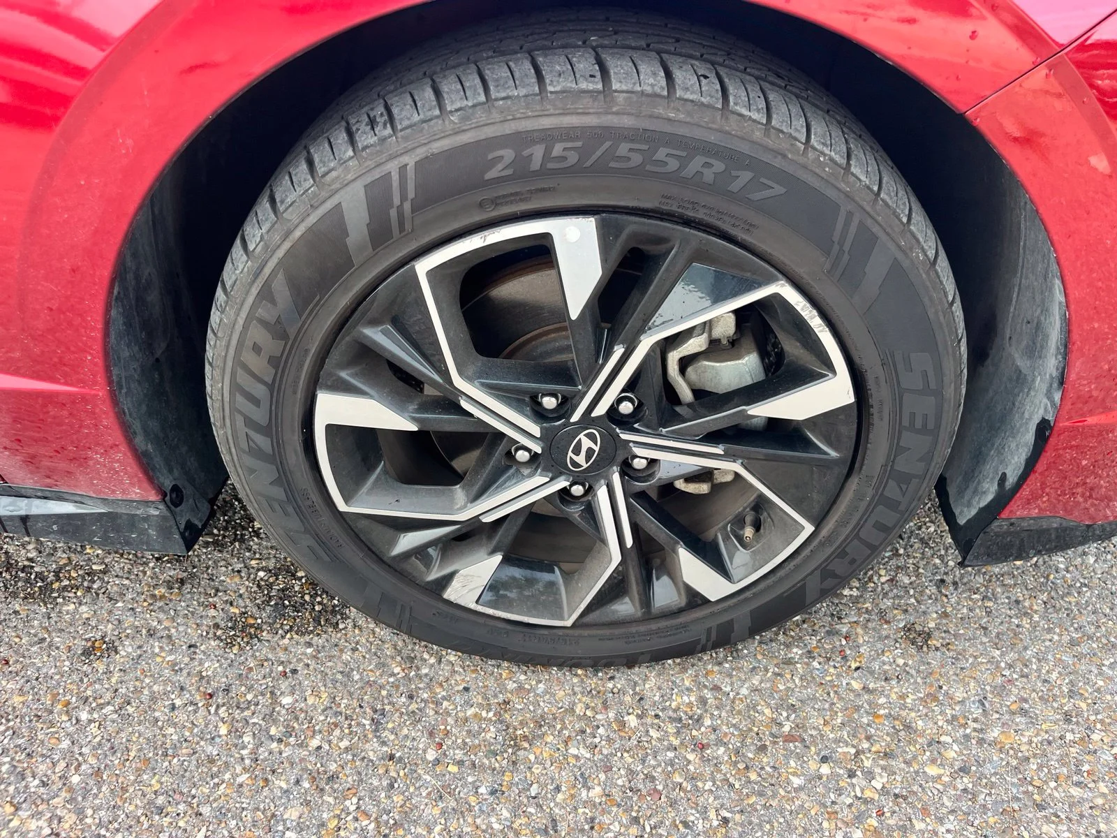 Used 2025 Red Hyundai SEL image 8