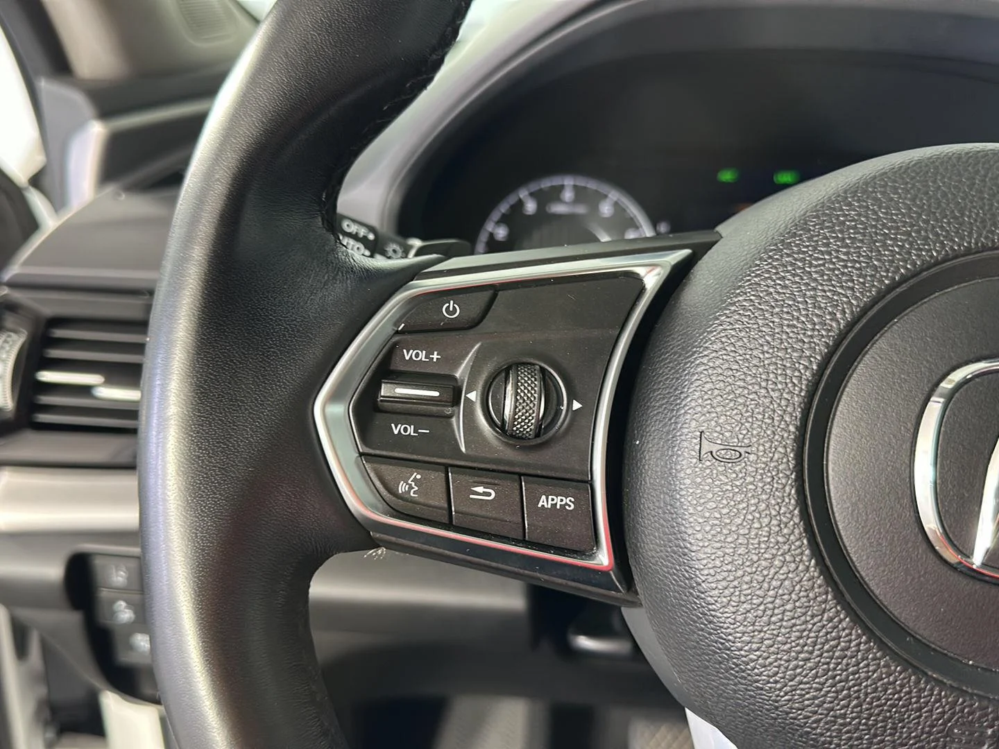 Certified Used 2021 Platinum White Pearl Acura SH-AWD with Technology Package image 13