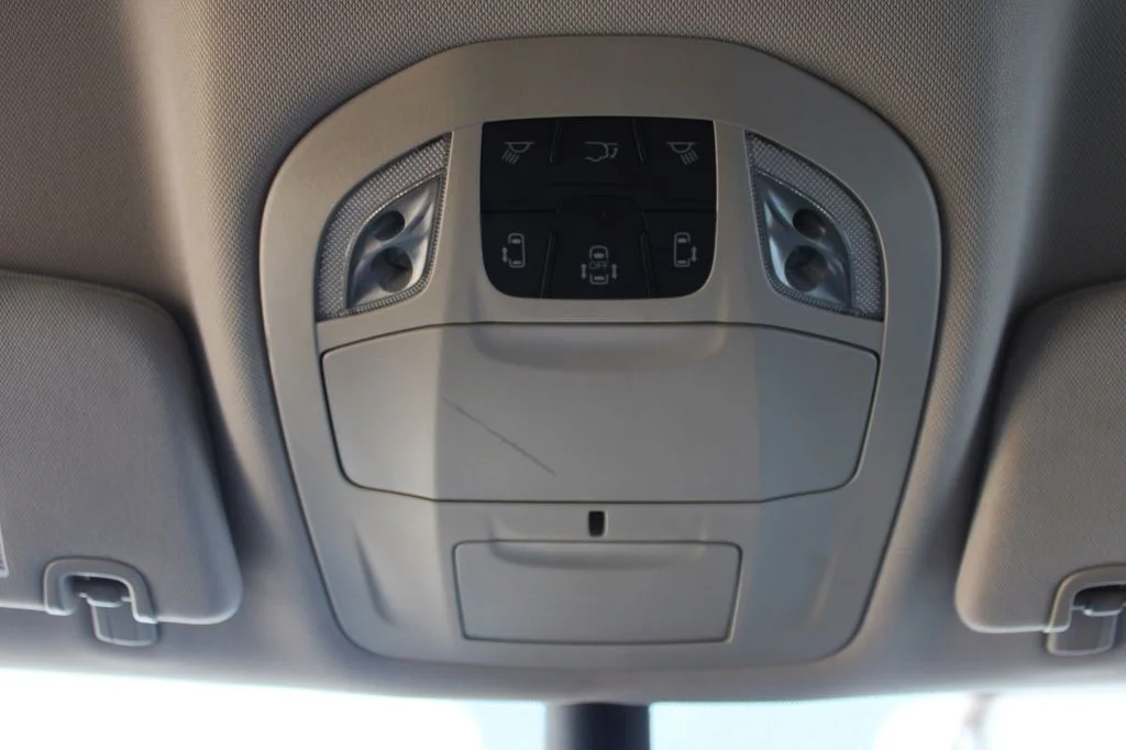 Used 2024 Black Chrysler Select image 34