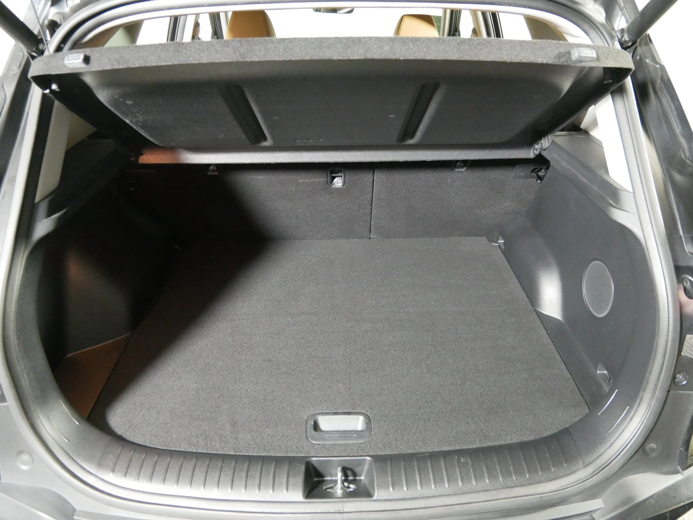 Used 2024 Fusion Black Kia SX image 18