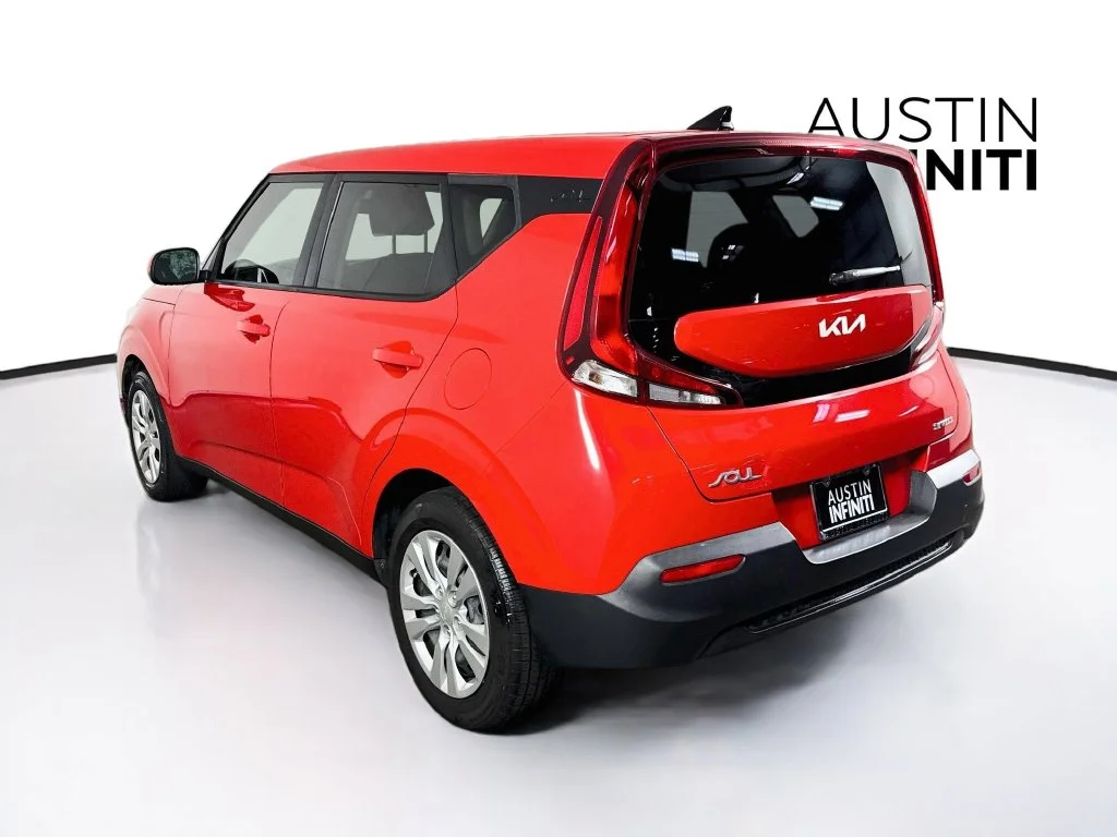 Used 2022 Red Kia LX image 5