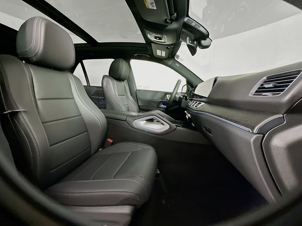 New 2026 Black Mercedes-Benz GLE 450 image 29