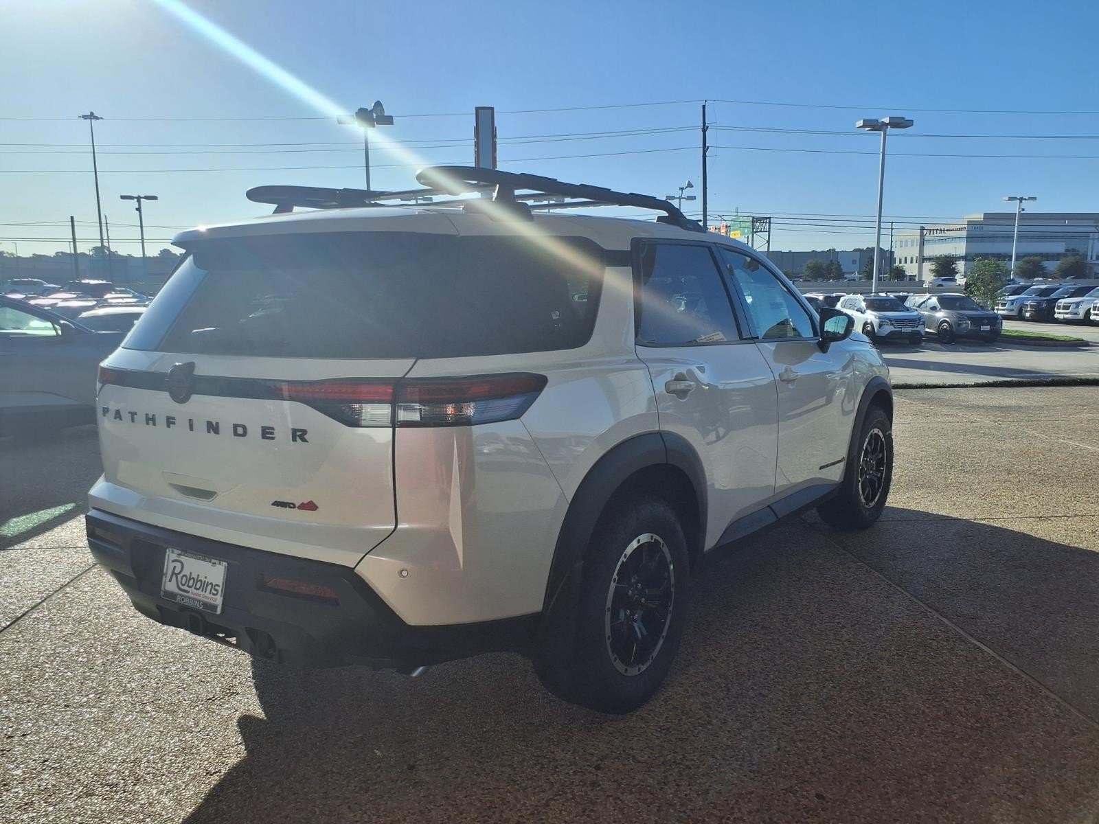 2026 Nissan Pathfinder Rock Creek® White at Robbins Nissan