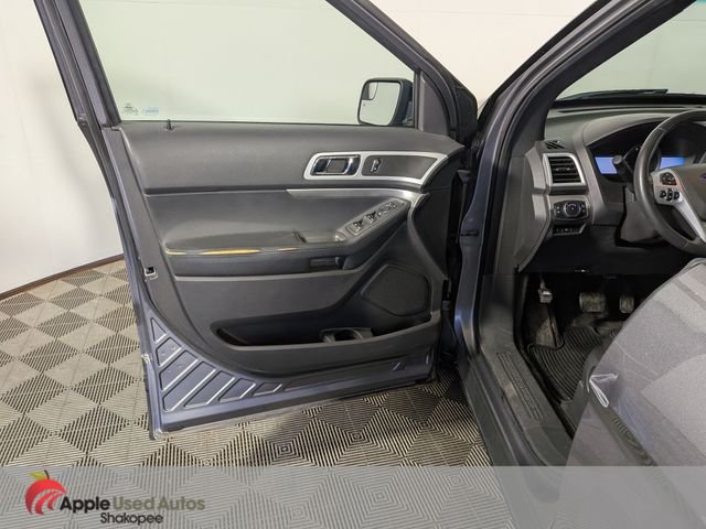 Used 2013 Gray Ford XLT image 15