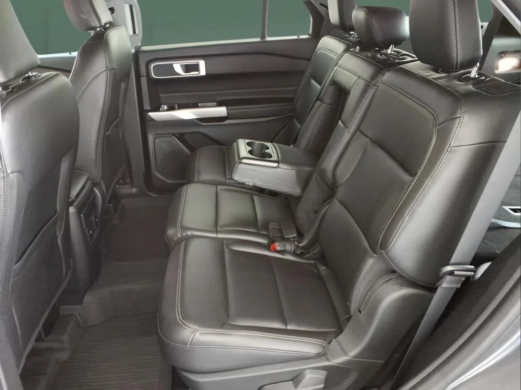Used 2024 Gray Ford XLT image 23