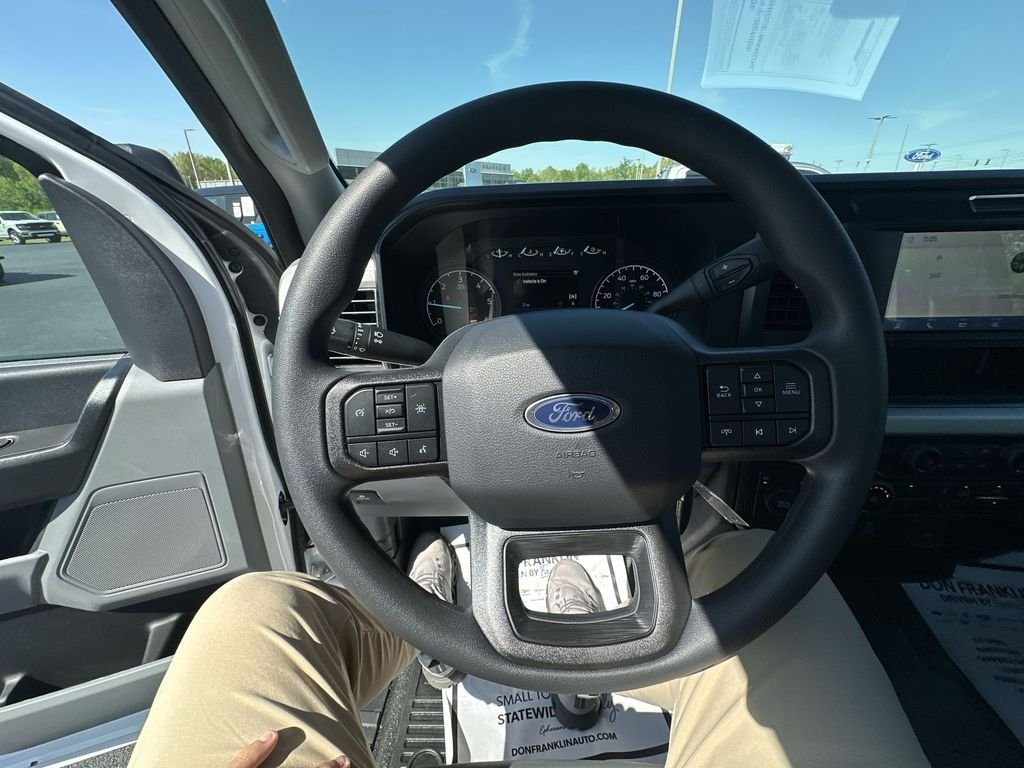 New 2026 Oxford White Ford F-350® XL image 17