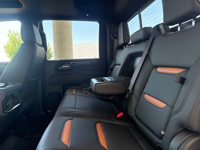 2026 GMC Sierra 2500HD AT4 - Photo 17