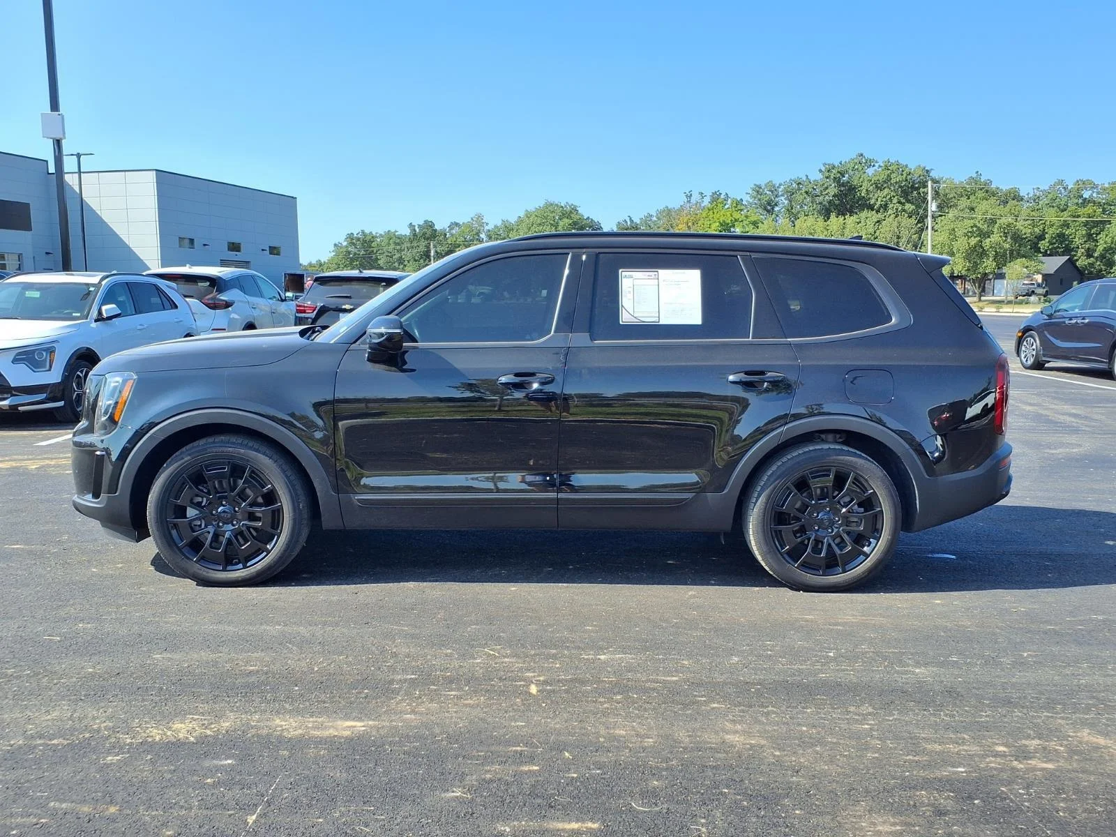 Used 2021 Ebony Black Kia SX image 17