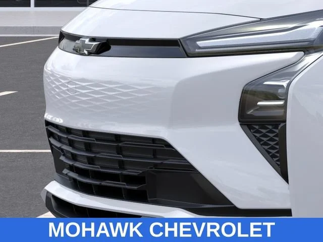 New 2027 Summit White Chevrolet LT image 13
