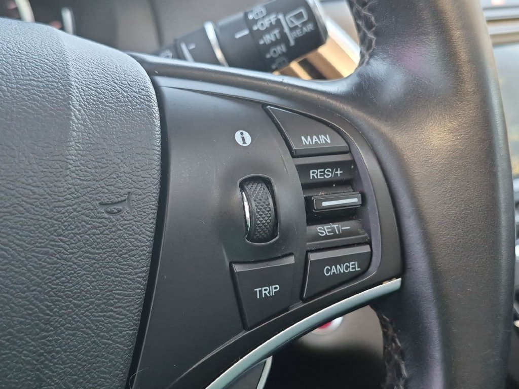 Used 2020  Acura Technology image 16