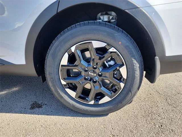 New 2026 White Kia S image 29