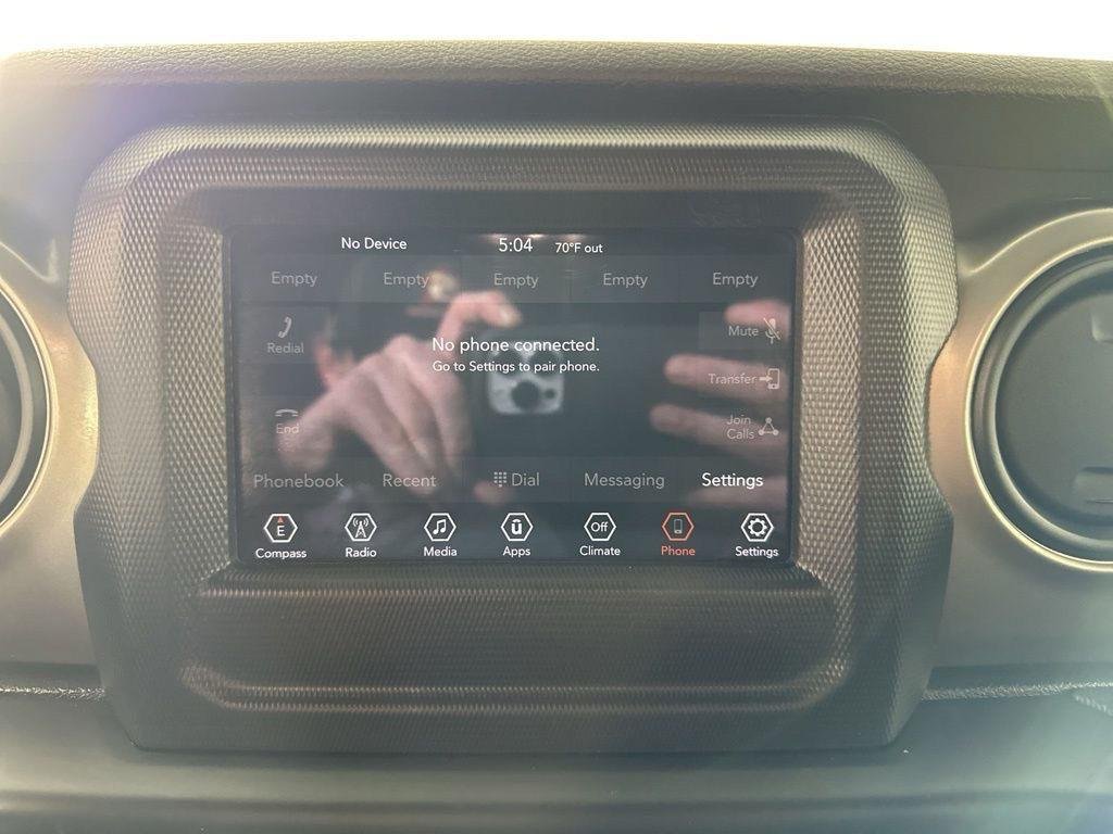 Used 2020 Sting-Gray Clearcoat Jeep Sport S image 5