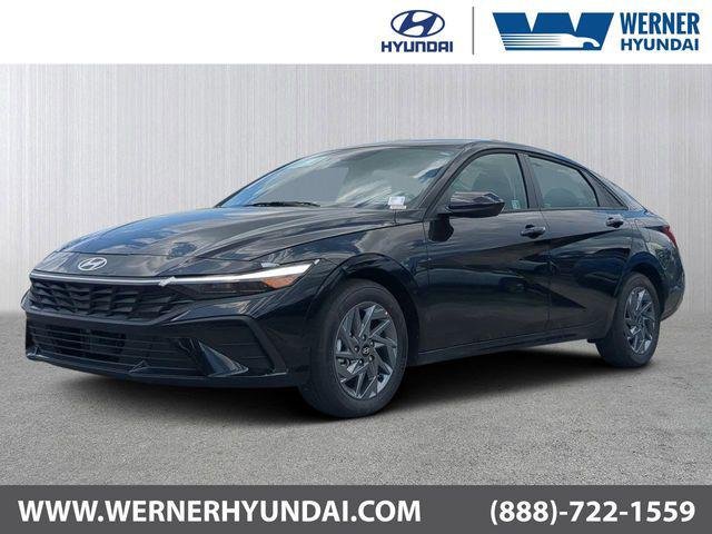 New 2025 Black Hyundai Blue image 1