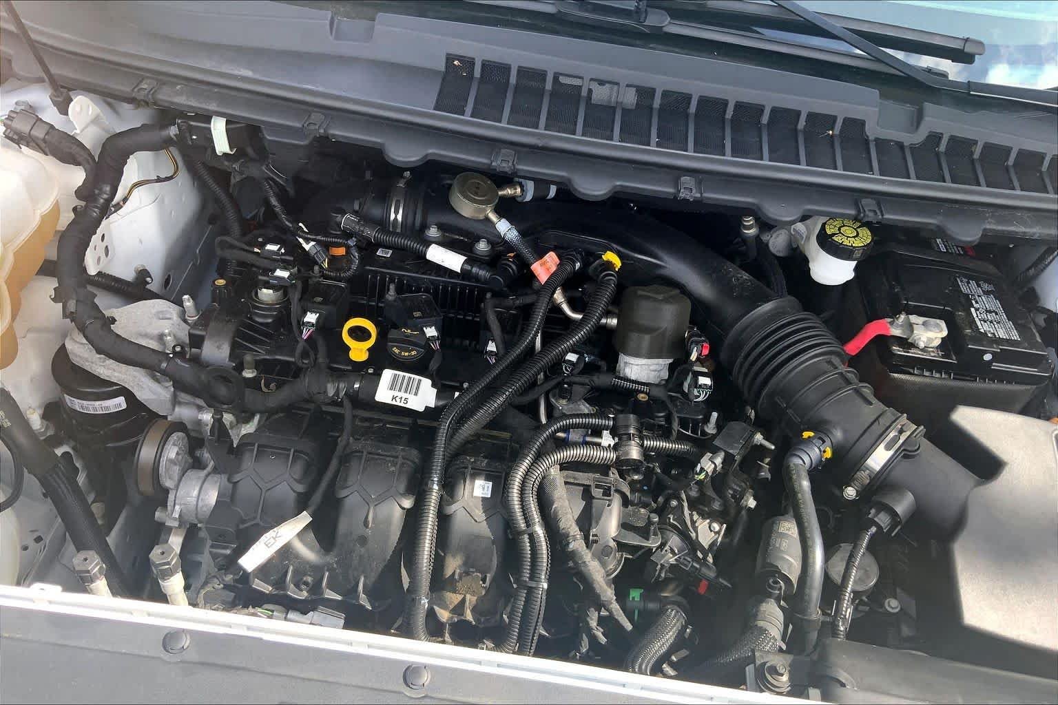 Used 2022 Oxford White Ford SEL image 31