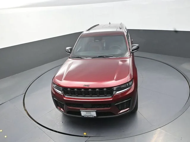New 2026 Velvet Red Pearl-Coat Exterior Paint Jeep Altitude image 12
