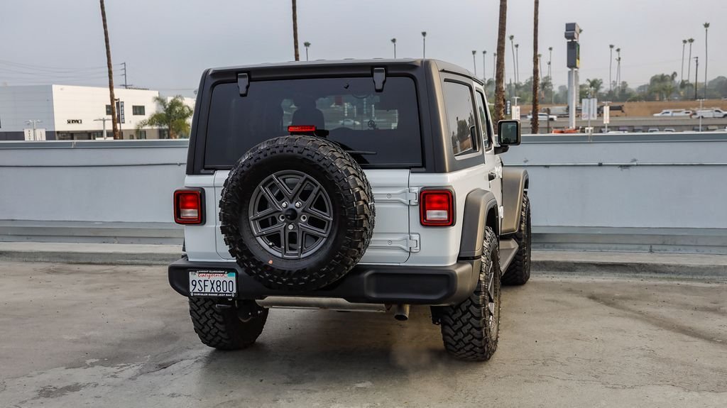 Used 2025 Bright White Clearcoat Jeep Sport S image 9