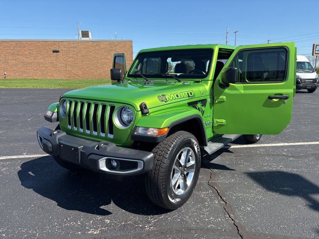 Used 2019 Green Jeep Unlimited Sahara image 14