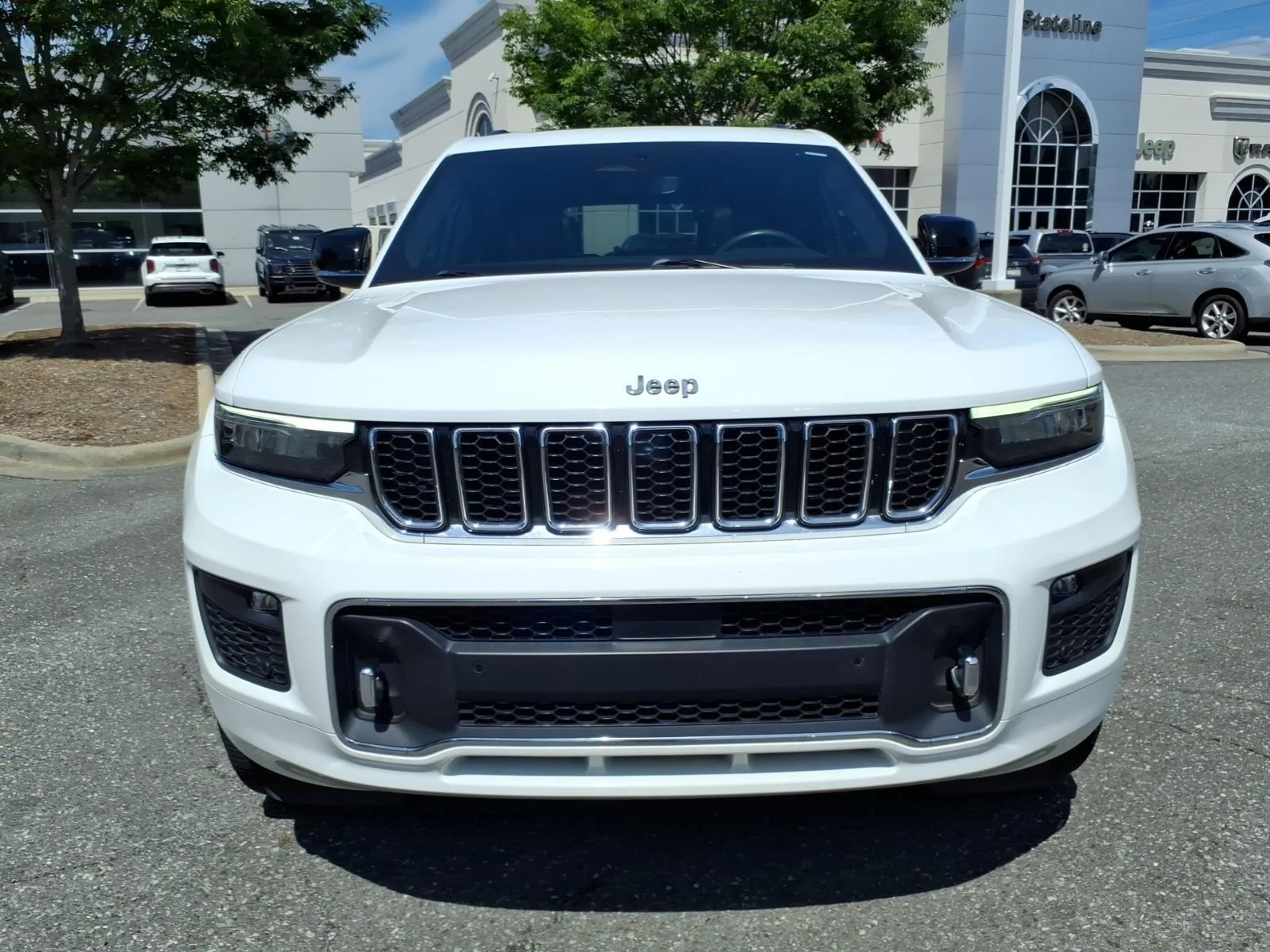 Used 2023 Bright White Clearcoat Jeep Overland image 14