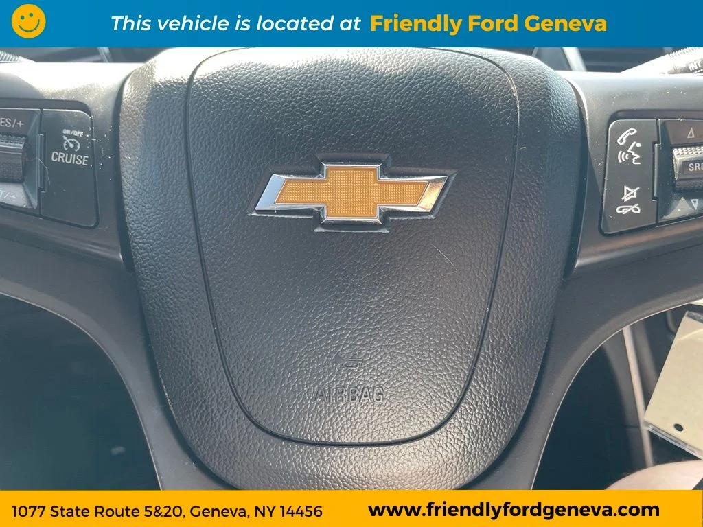 Used 2022 White Chevrolet LS image 17