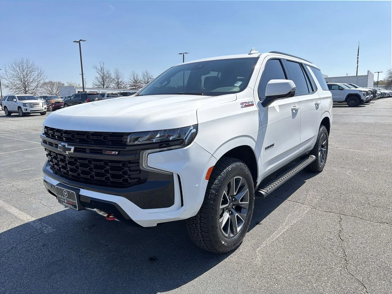 Used 2024 Summit White Chevrolet Z71 image 4