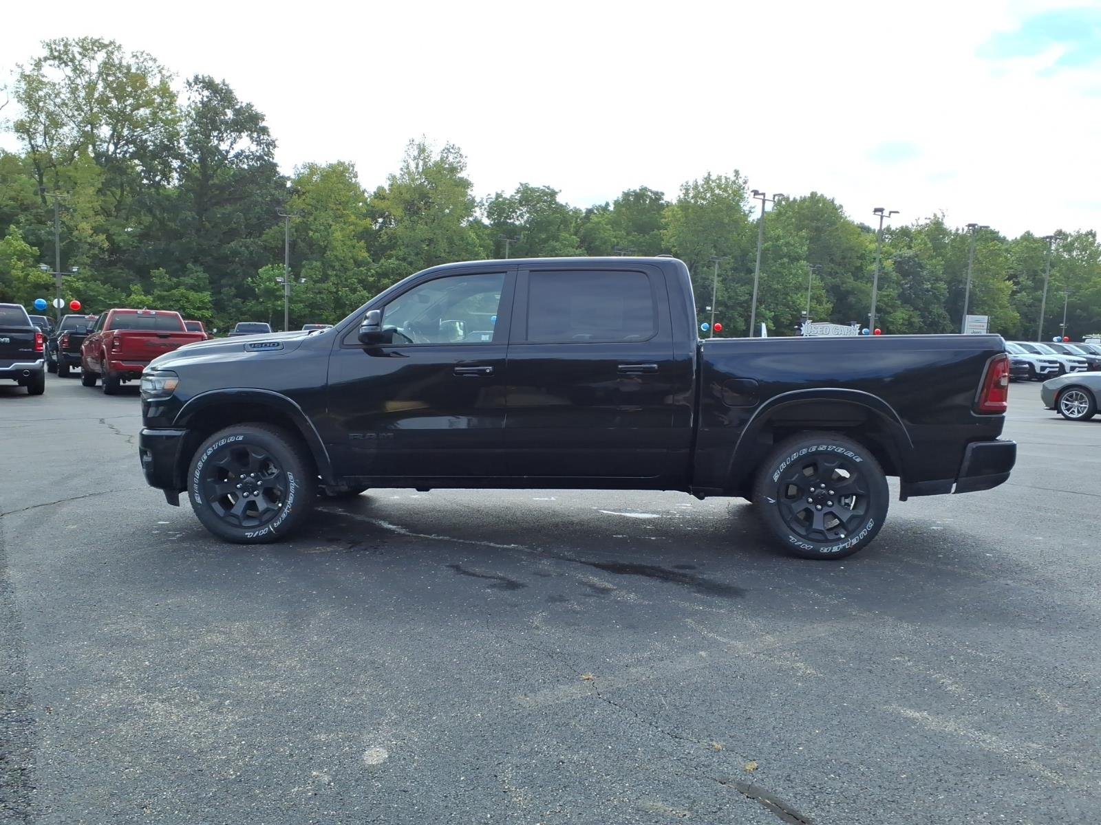 New 2026 Diamond Black Crystal Pearl-Coat Exterior Paint RAM Big Horn Crew Cab 4x4 5