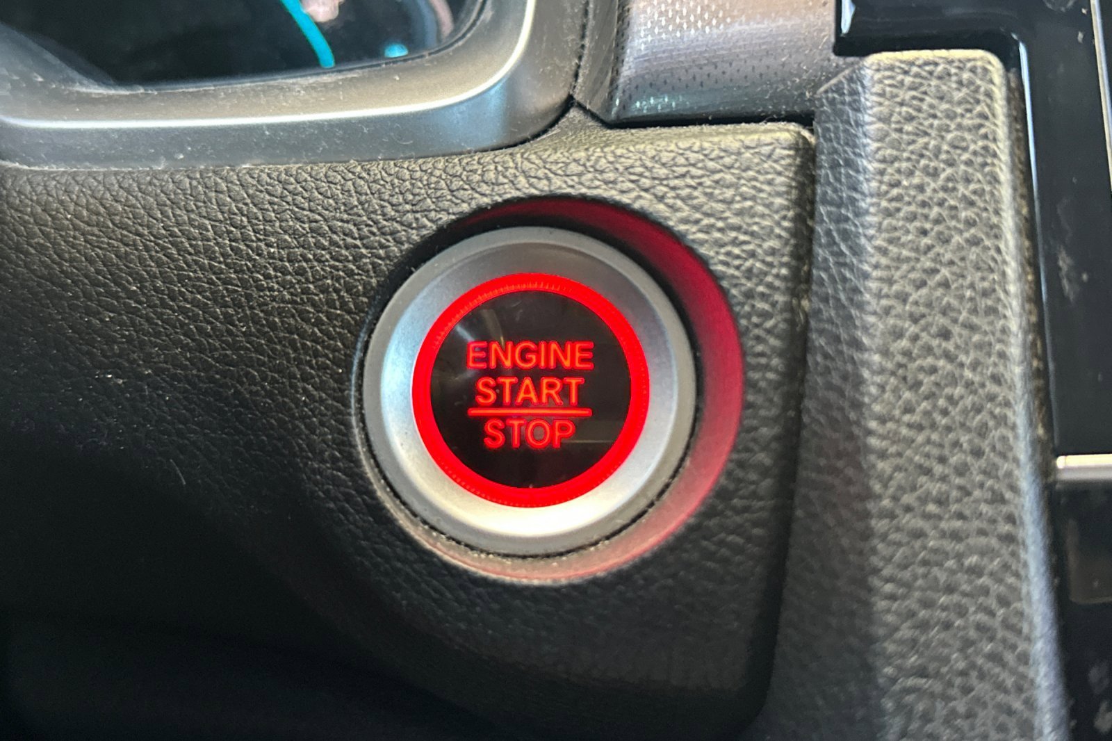 Used 2020 White Honda EX image 21