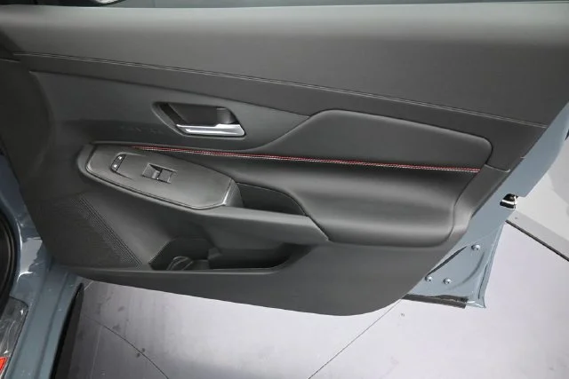 New 2027 Gray Nissan SR image 11