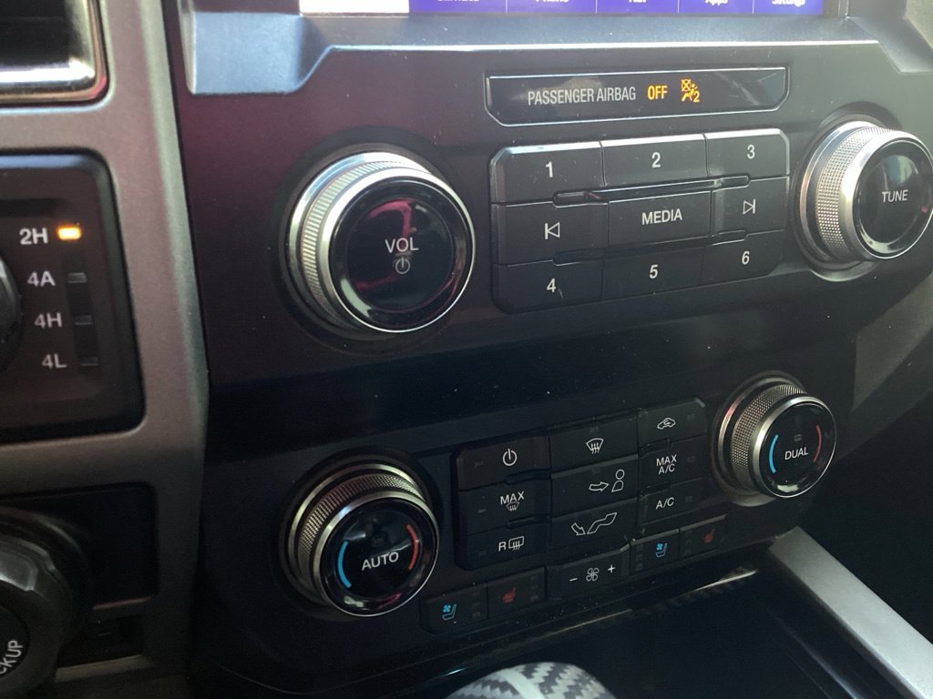 Used 2020 White Ford Raptor image 19