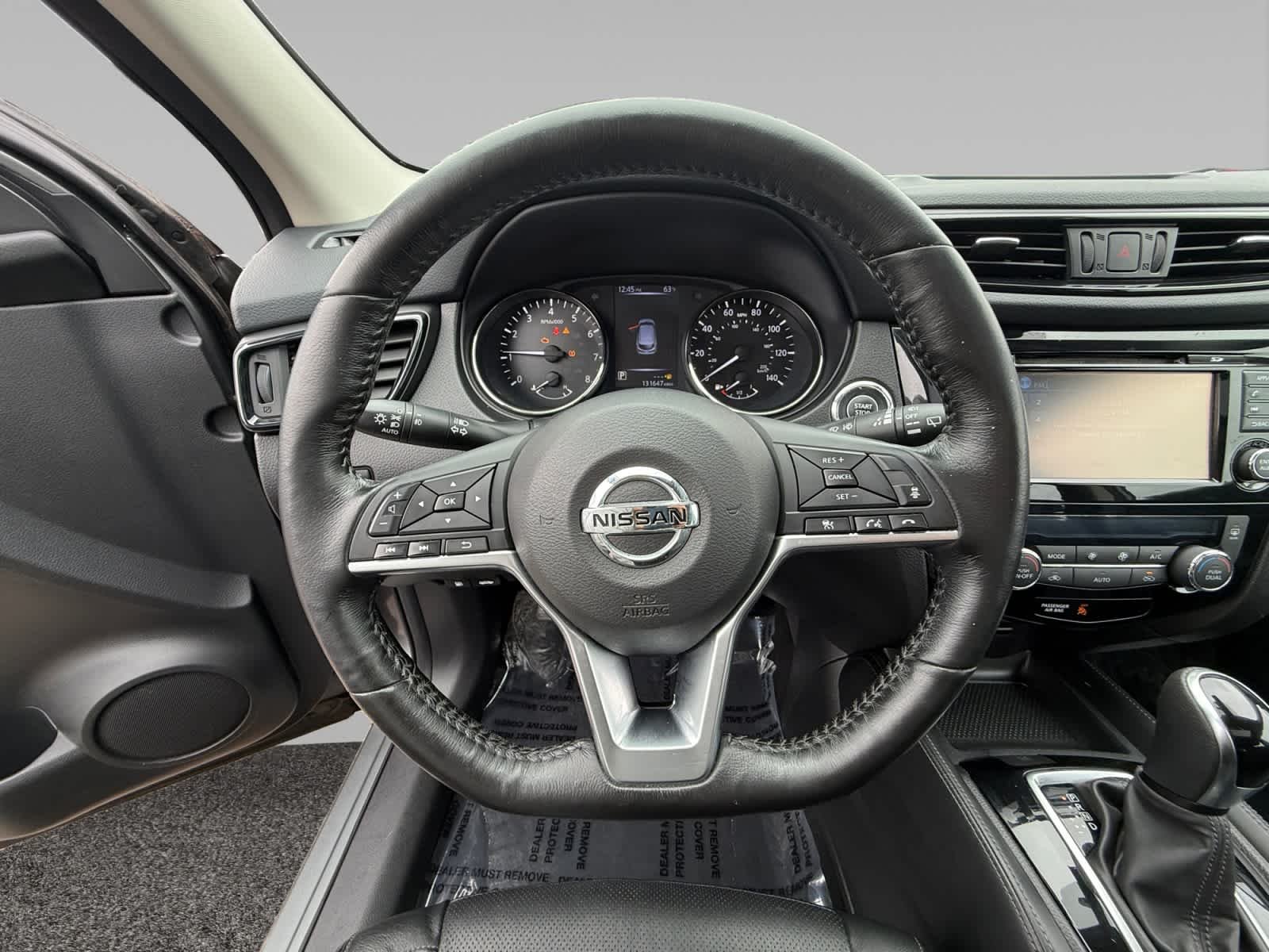Used 2017 Gun Metallic Nissan SL image 13