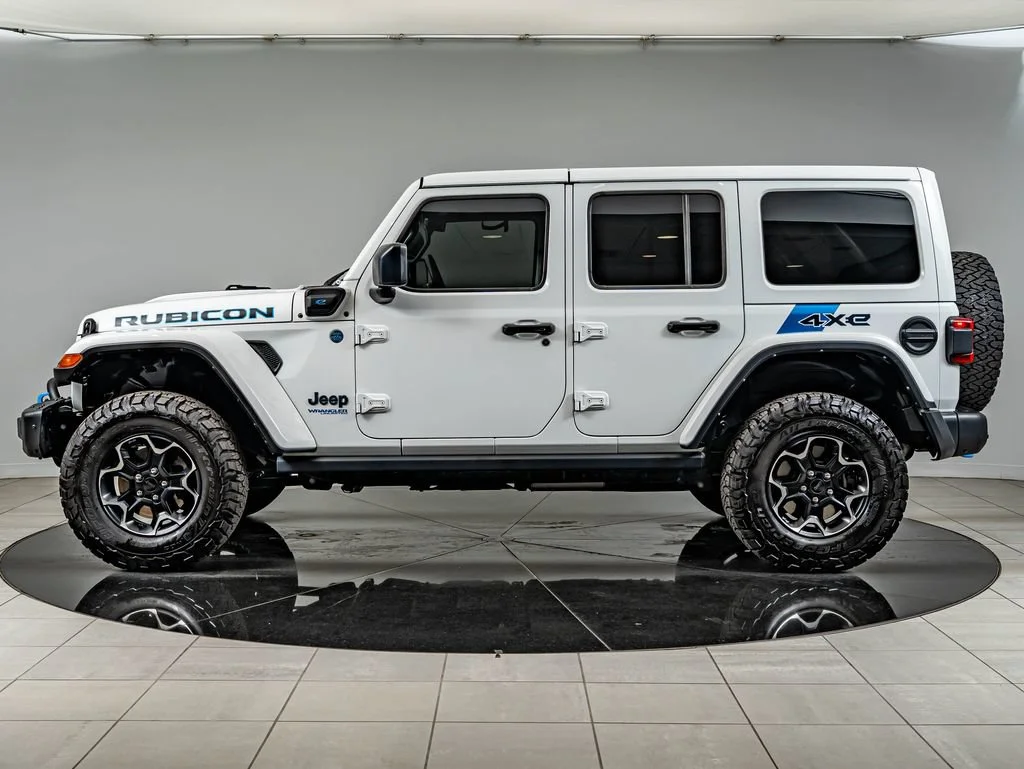 Used 2021 Bright White Clearcoat Jeep Unlimited Rubicon 4xe image 8