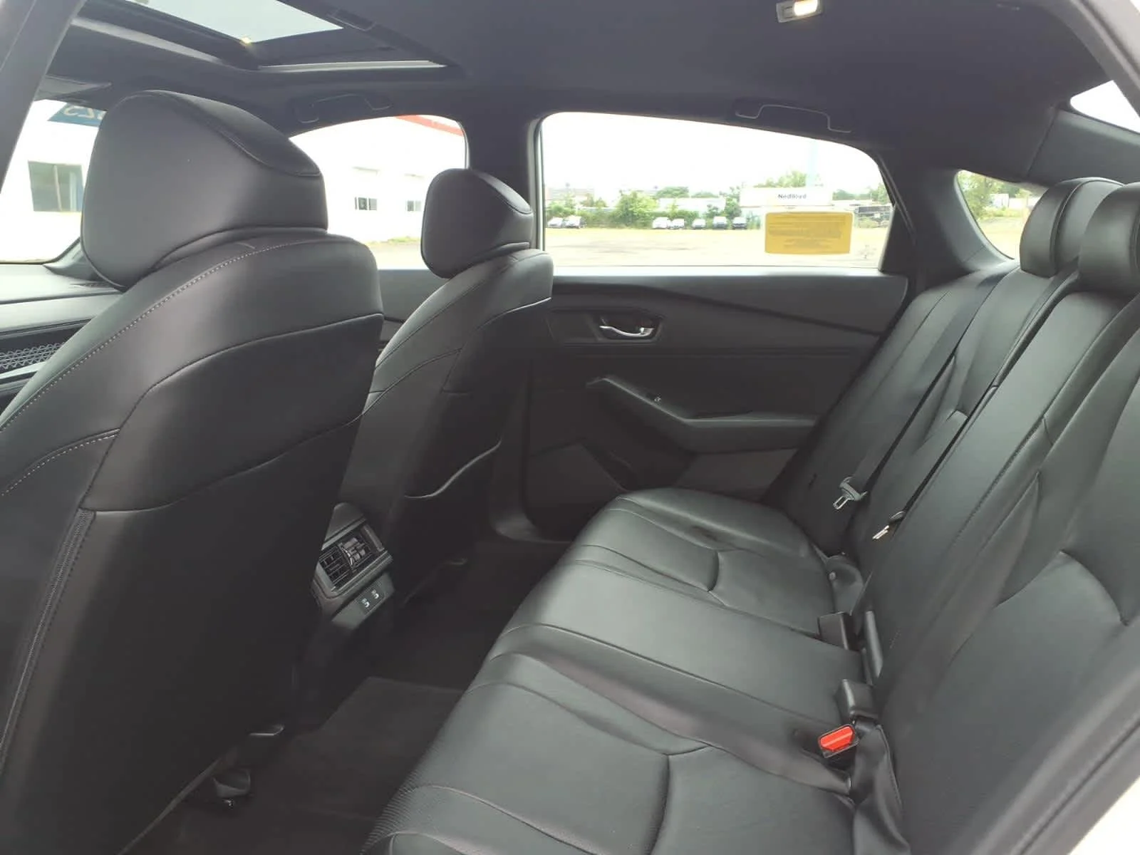 2025 Honda Accord Hybrid Sport-L - Photo 12