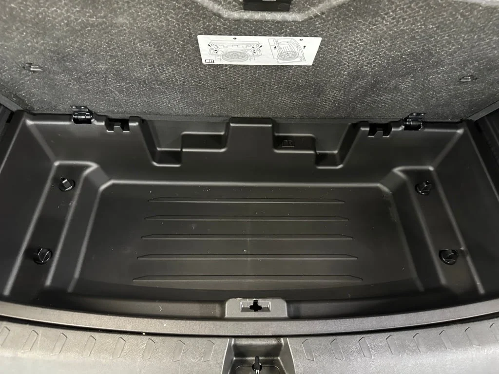 2023 Chevrolet Traverse 1LT - Photo 28
