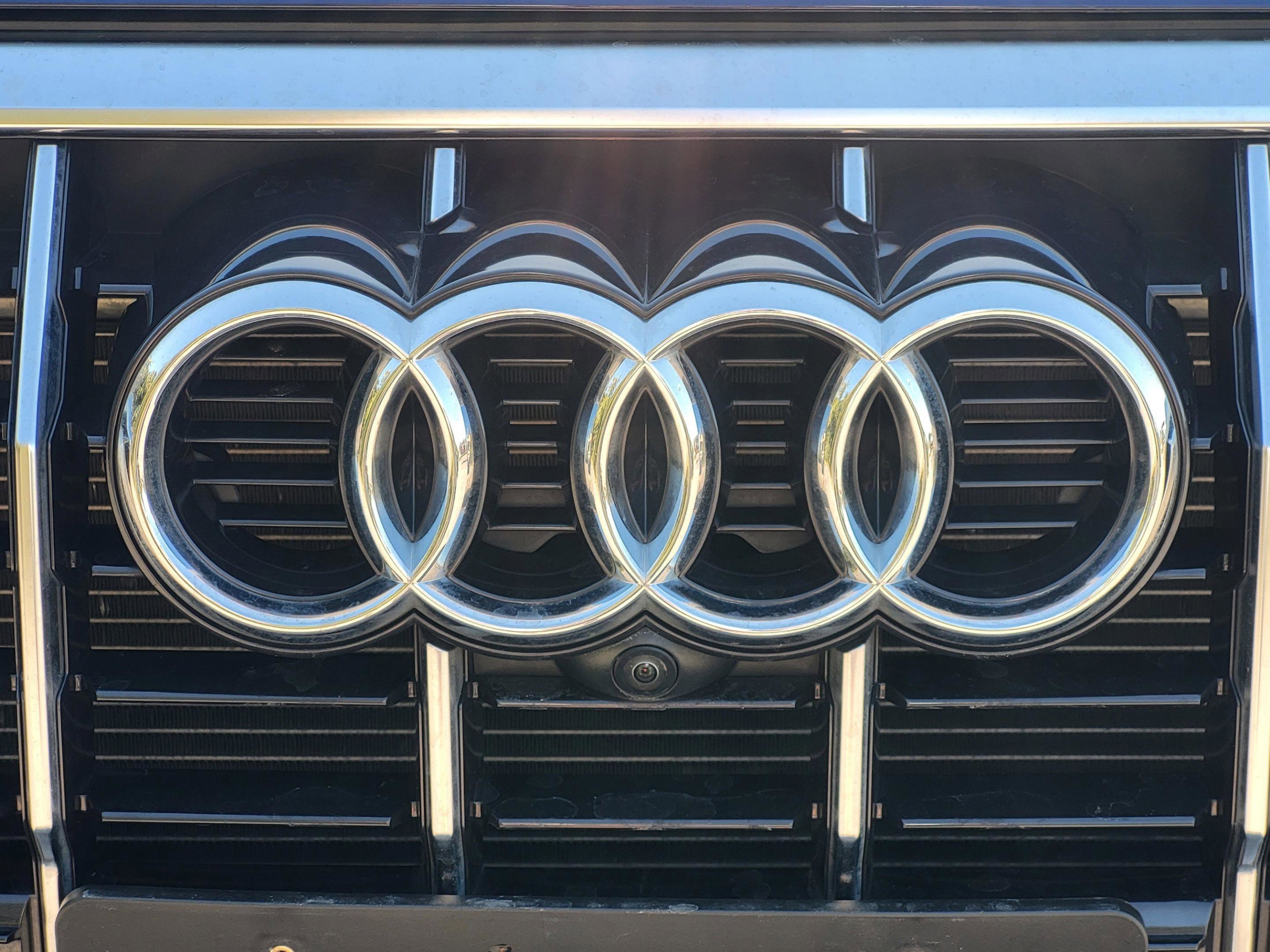 2022 Audi Q3 S Line Premium Plus - Photo 46