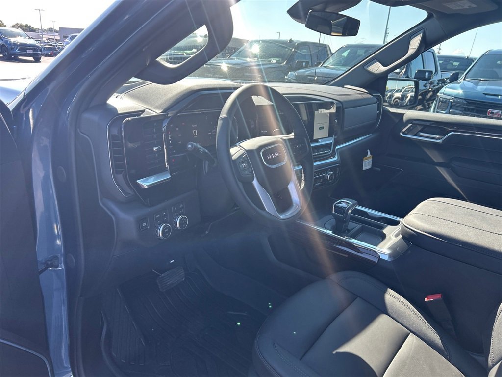 2026 GMC SIERRA - Image 17